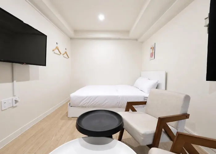 Hotel The Shim Nampo