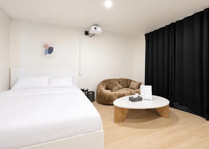 The Shim Nampo Hotel